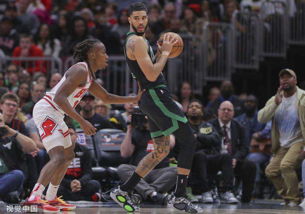 在这些对话 在这些对话