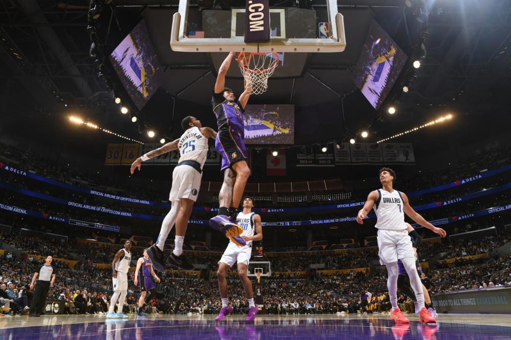 跃在赛场上 跃在赛场上