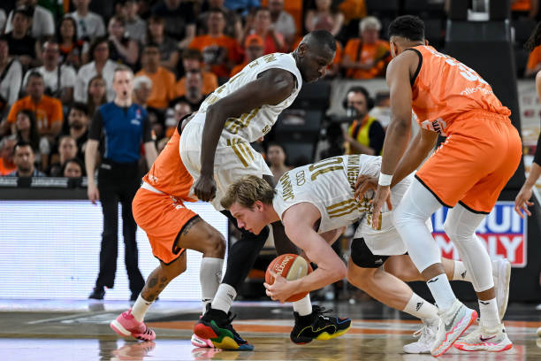 阵容瘦身 阵容瘦身