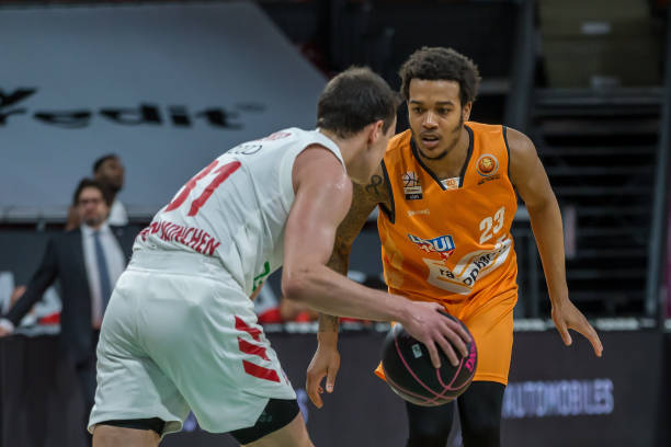 对于国足来 对于国足来